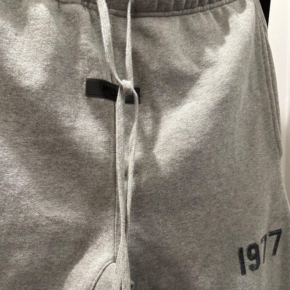 1977 essentials pants never worn.
